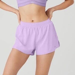 ALO Yoga Stride Women's Lilac Purple Athletic Shorts